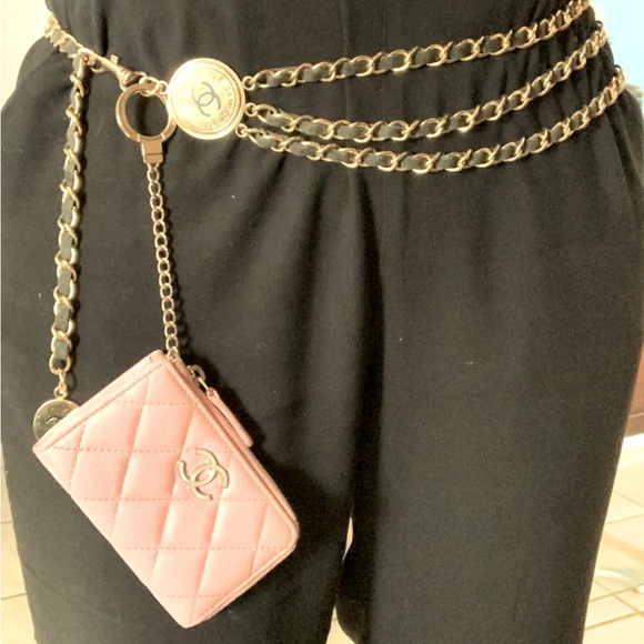 Chanel 31 rue cambon  Paris chain belt with Chanel coin keychain removable set - Picture 2 of 14